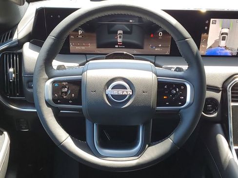 New 2025 Nissan Armada SL w/ Captain's Chari Seat Package AWD/4WD image 24