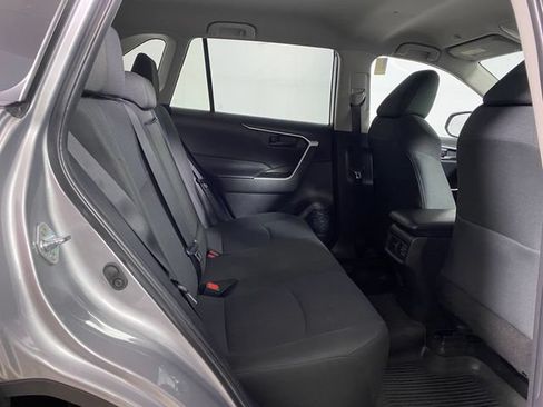 Certified 2025 Toyota RAV4 LE AWD/4WD image 9