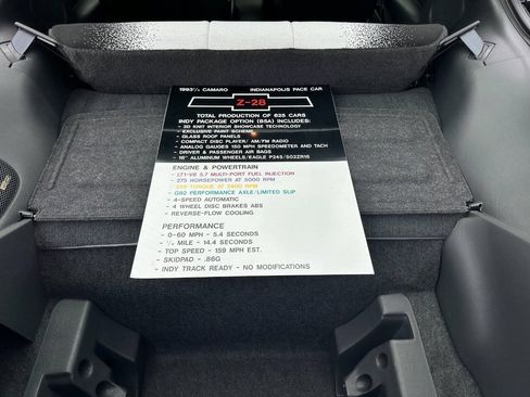 Used 1993 Chevrolet Camaro Z28 RWD image 74