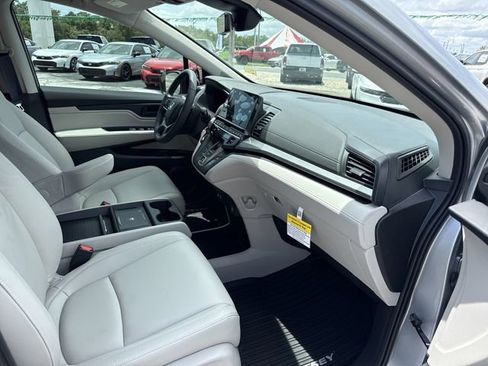 New 2026 Honda Odyssey EX-L image 18