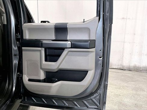 Used 2018 Ford F150 XLT image 23