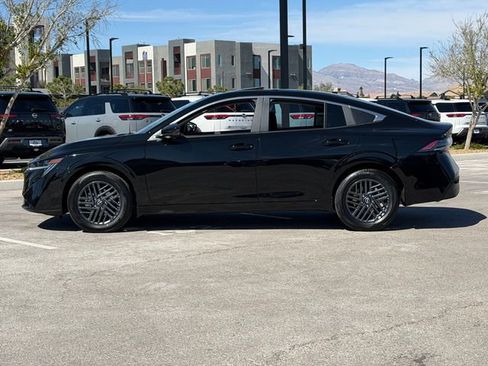 New 2026 Nissan Sentra SV w/ SV Convenience Package FWD image 2