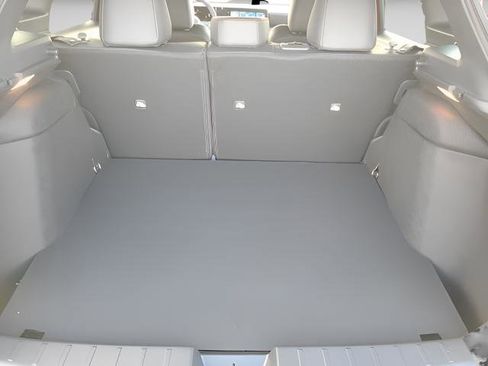 New 2026 Nissan Kicks SR w/ Cold Weather Package image 22