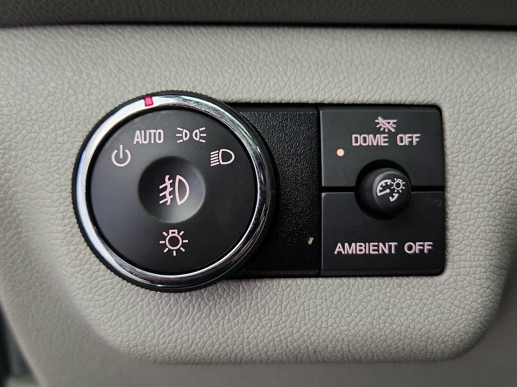 Used 2016 GMC Acadia SLT w/ Open Road Package FWD image 20