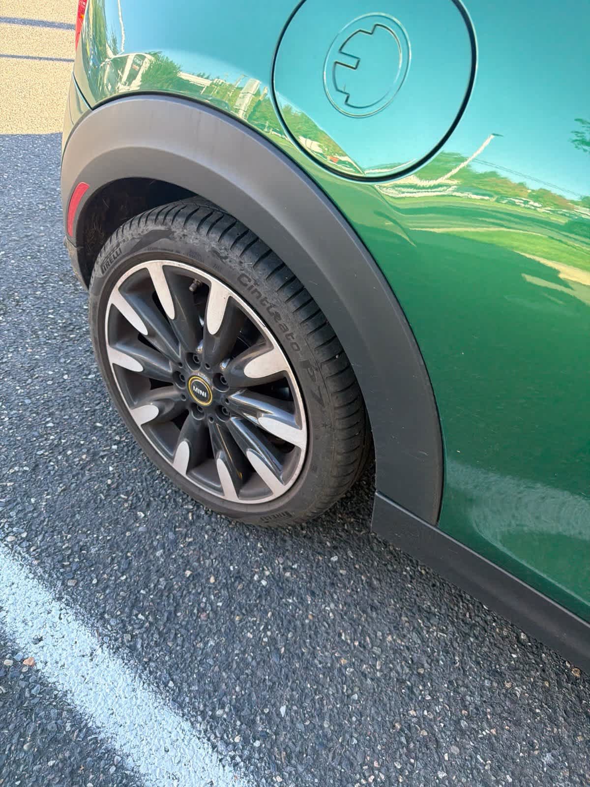 Used 2024 MINI Cooper SE FWD image 7