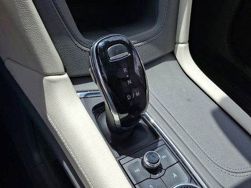 Used 2021 Cadillac XT5 Premium Luxury AWD/4WD image 14