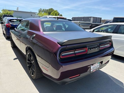 Used 2022 Dodge Challenger R/T Scat Pack w/ T/A Package RWD image 4
