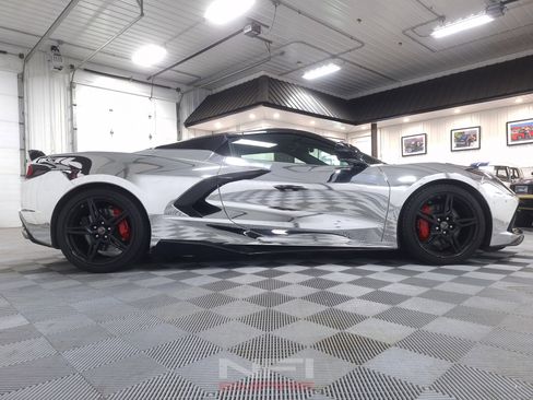Used 2024 Chevrolet Corvette Stingray Premium Conv w/ Z51 Performance Package RWD image 36