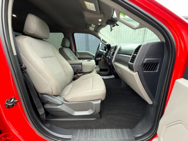 Used 2022 Ford F250 XLT w/ Black Appearance Package AWD/4WD image 9
