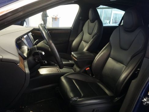 Used 2020 Tesla Model X Long Range image 18