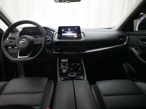 Certified 2024 Nissan Rogue SV w/ SV Premium Package AWD/4WD image 5