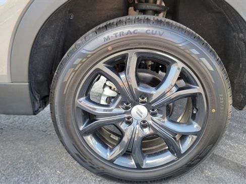 Used 2024 Dodge Hornet GT w/ GT Blacktop Package image 14