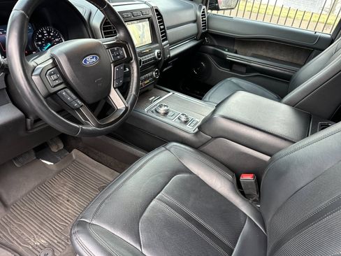 Used 2018 Ford Expedition Max Limited w/ Equipment Group 302A image 10