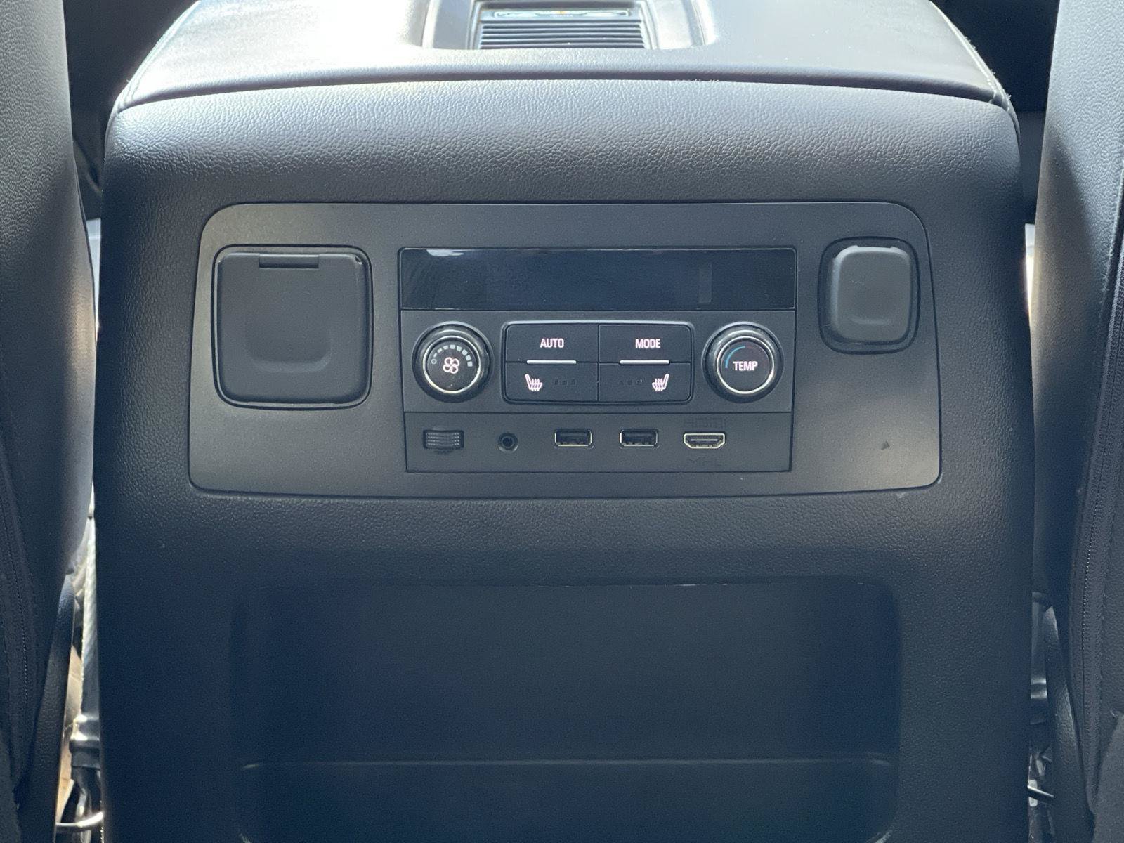 Used 2020 Chevrolet Tahoe Premier AWD/4WD image 41
