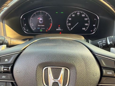 Used 2018 Honda Accord EX-L image 22