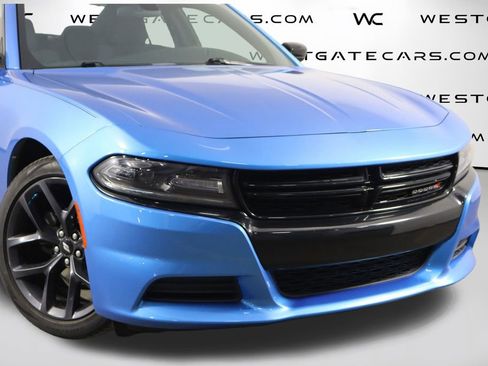 Used 2019 Dodge Charger SXT w/ Blacktop Package RWD image 48