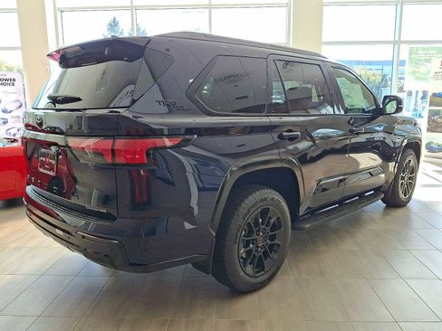 New 2025 Toyota Sequoia Platinum image 12