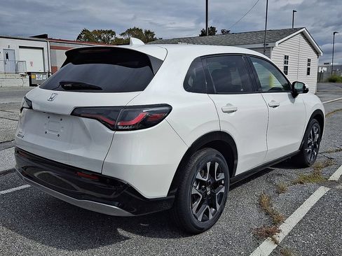 New 2027 Honda HR-V EX-L image 5