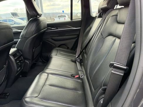 Used 2024 Jeep Grand Cherokee Limited AWD/4WD image 11