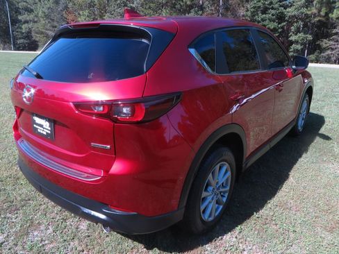 Used 2023 MAZDA CX-5 AWD 2.5 S w/ Select Package image 6