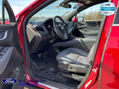 Used 2023 Buick Enclave Essence w/ Experience Buick Package image 18