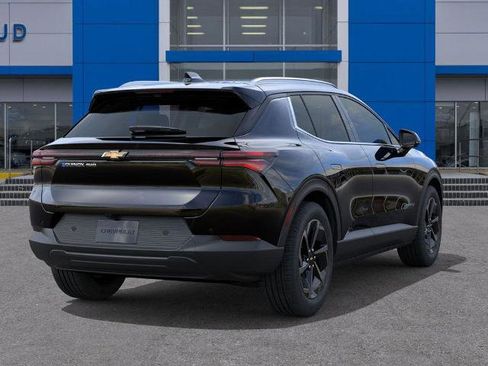 New 2026 Chevrolet Equinox EV LT image 4