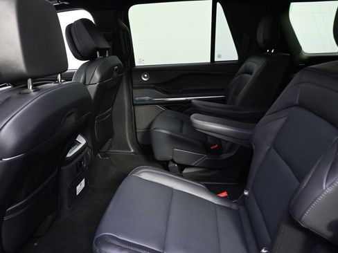 New 2026 Lincoln Navigator L Reserve w/ Jet Appearance Package image 21