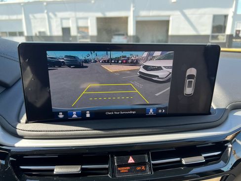 Used 2026 Acura MDX SH-AWD w/ Technology Package image 25