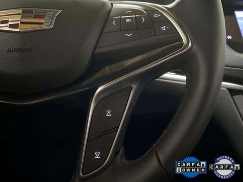 Used 2025 Cadillac XT5 Premium Luxury image 39