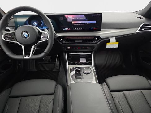 New 2026 BMW 330i xDrive Sedan w/ M Sport Package AWD/4WD image 10