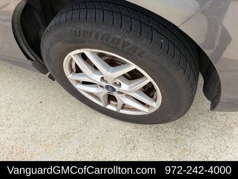 Used 2021 Ford Edge SEL AWD/4WD image 4