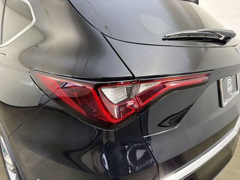 Certified 2025 Acura MDX SH-AWD image 32