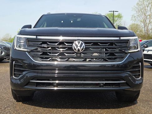 New 2026 Volkswagen Atlas Cross Sport SEL Premium R-Line AWD/4WD image 2