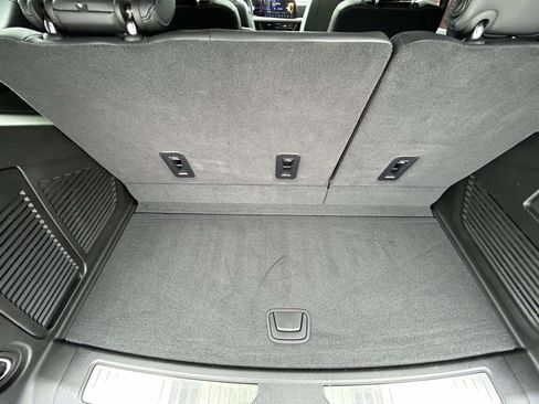 Used 2025 Chevrolet Tahoe Z71 w/ Comfort Package image 16