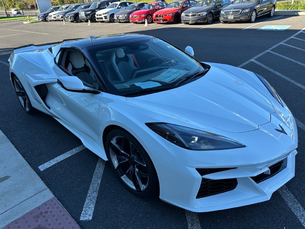 Used 2026 Chevrolet Corvette Z06 RWD image 31