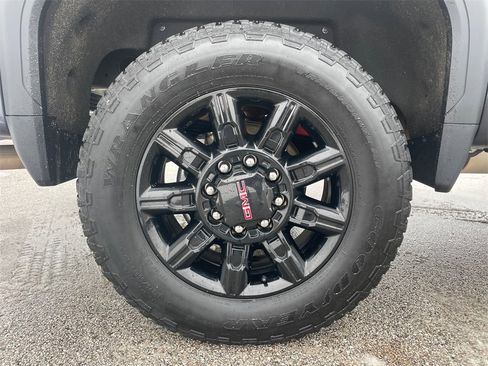 Used 2025 GMC Sierra 2500 AT4 w/ AT4 Premium Plus Package image 55