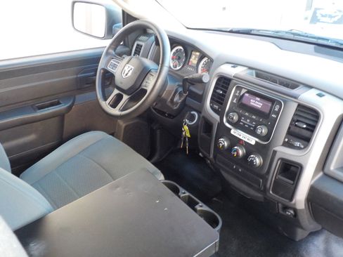 Used 2016 RAM 2500 Tradesman w/ Popular Equipment Group RWD image 23