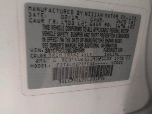 Used 2019 Nissan Kicks S FWD image 33