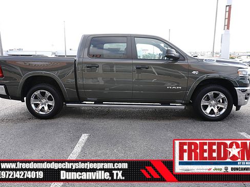 Used 2026 RAM 1500 Big Horn AWD/4WD image 6