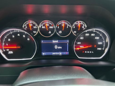 Used 2022 Chevrolet Silverado 1500 LT Trail Boss image 10