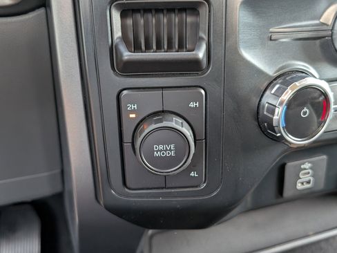 Used 2025 Ford F150 XLT w/ Equipment Group 301A Standard AWD/4WD image 19