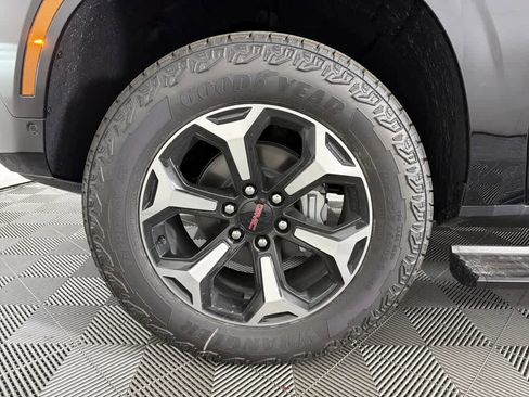 New 2026 GMC Yukon AT4 w/ AT4 Premium Plus Package image 15