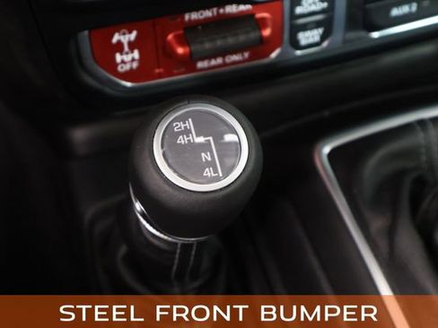 Used 2025 Jeep Wrangler Rubicon AWD/4WD image 27