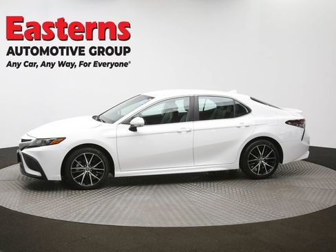 Used 2024 Toyota Camry SE FWD image 57