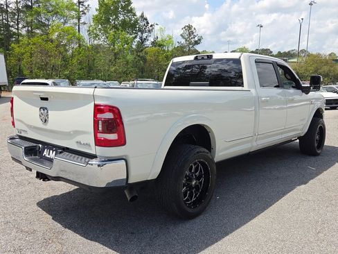 Used 2024 RAM 3500 Limited image 12