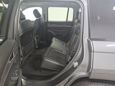 Used 2023 Jeep Grand Cherokee 4WD 4xe image 10