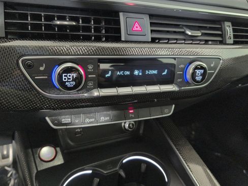 Used 2019 Audi S4 Premium Plus w/ Premium Plus Package image 6