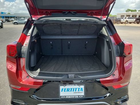 Certified 2024 Buick Encore GX Sport Touring FWD image 24