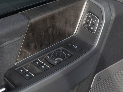 Used 2024 Ford F350 Lariat w/ Lariat Ultimate Package image 15