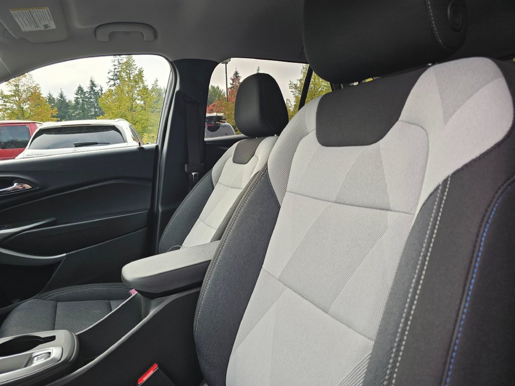New 2026 Chevrolet Trax LS FWD image 23